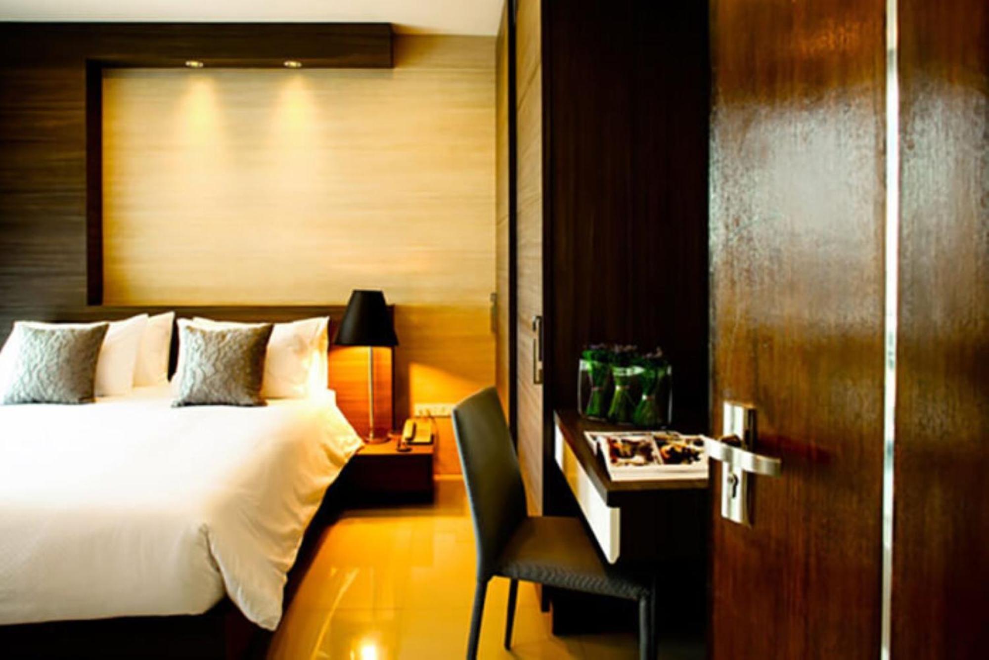 Crystal Suites Suvarnbhumi Airport Bangkok Kültér fotó